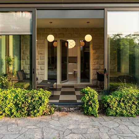 Vertmont Apartments Свети-Стефан Экстерьер фото