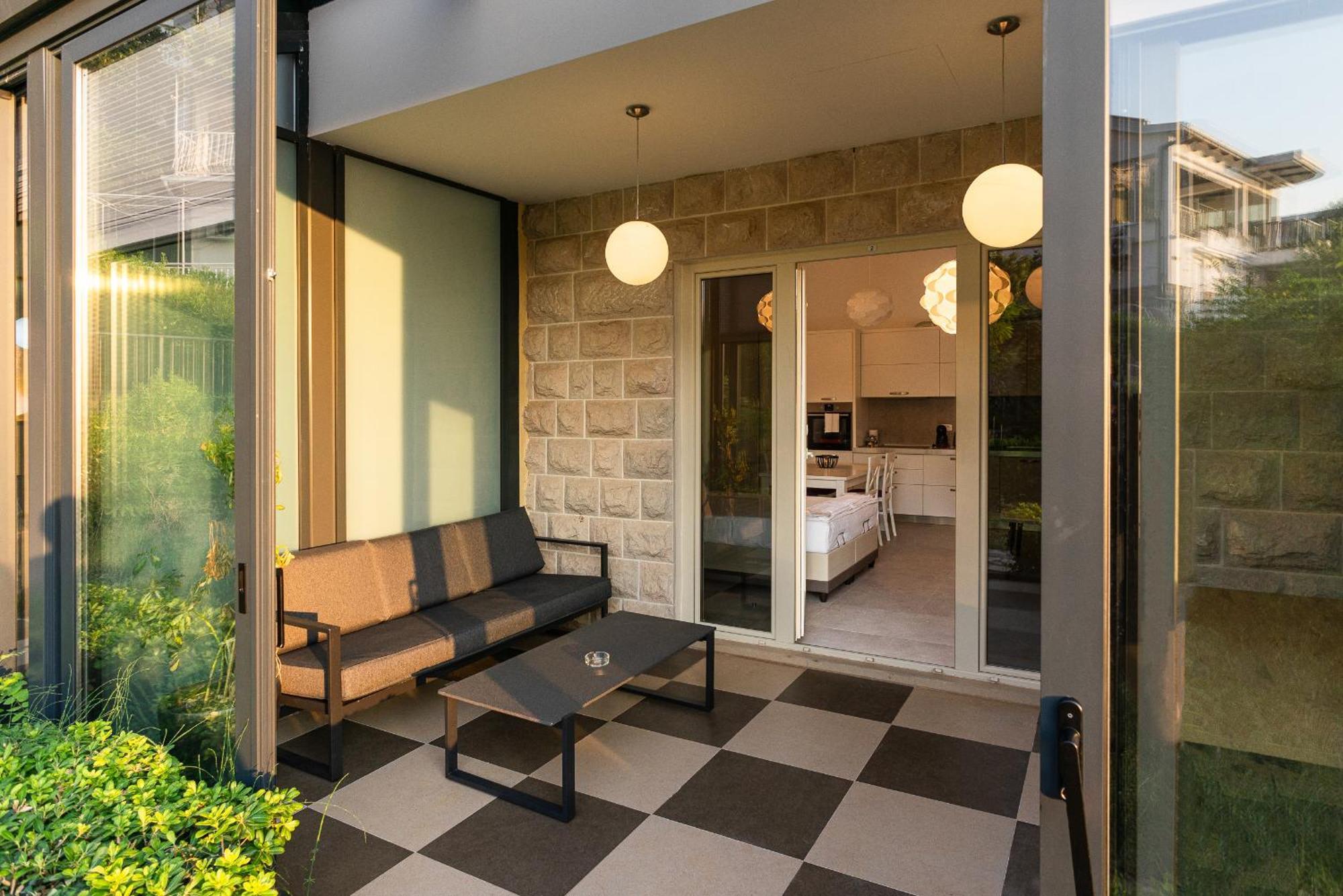 Vertmont Apartments Свети-Стефан Экстерьер фото