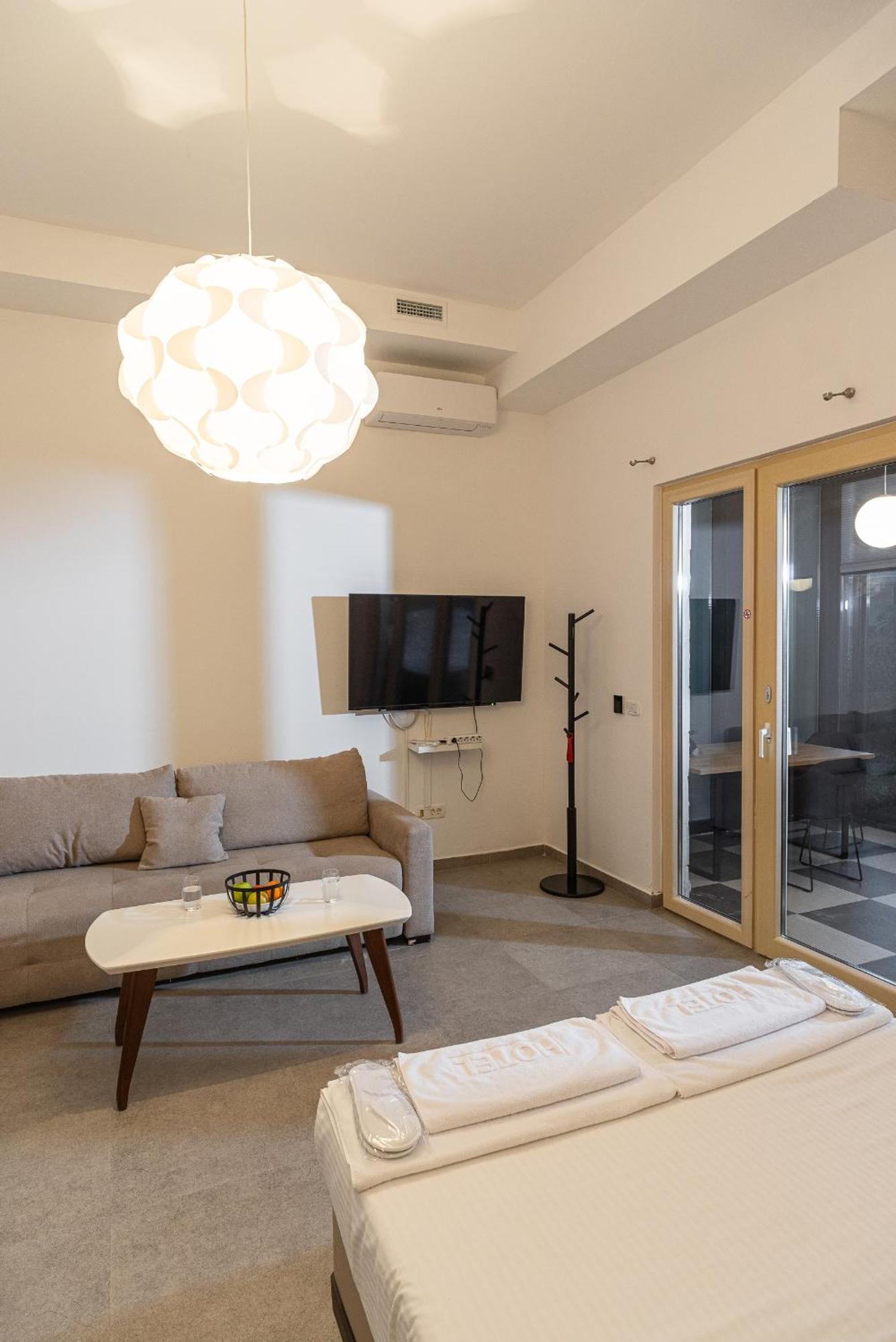 Vertmont Apartments Свети-Стефан Экстерьер фото